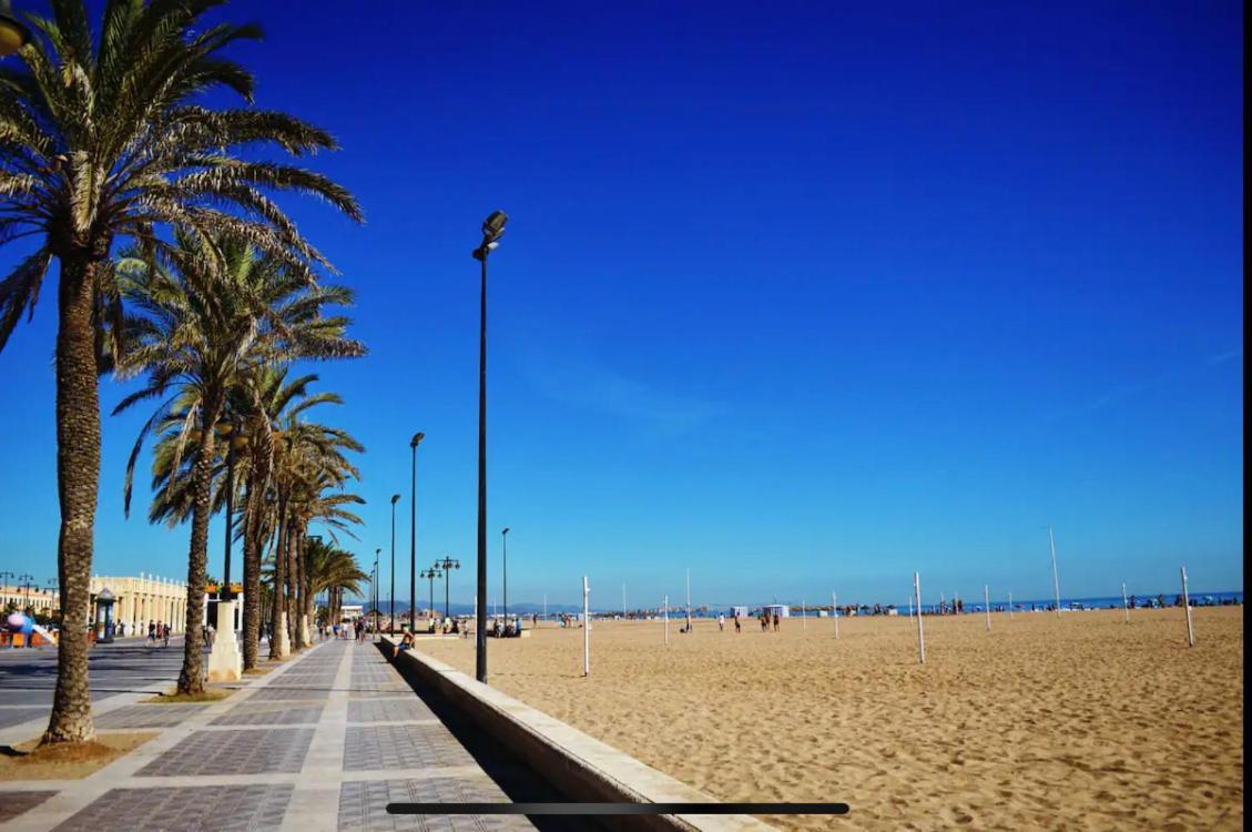 Lovely Apartment Near Beach & Science City Valencia Exterior photo